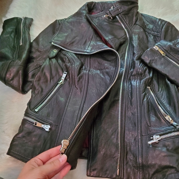 Wilson's Leather Jacket - Picture 5 of 8